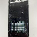 iPhoneSE2画面交換!ガラスが酷く割れて液晶も破損!修理で改善できます!