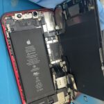 iPhone11画面割れとバッテリーの2箇所修理でも即日修理が可能です！白石区南郷からご来店