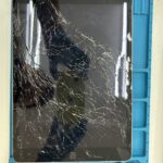 iPad(第9世代)のガラスがバキバキ・・・修理致します！！